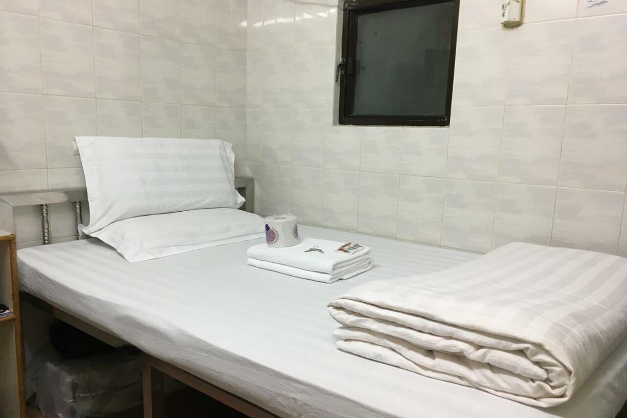 New Yan Yan Guest House Reception 9Th Floor Flat E4 E6 Хонконг Екстериор снимка