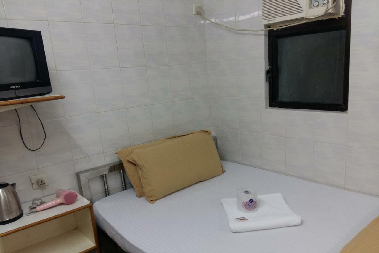 New Yan Yan Guest House Reception 9Th Floor Flat E4 E6 Хонконг Екстериор снимка