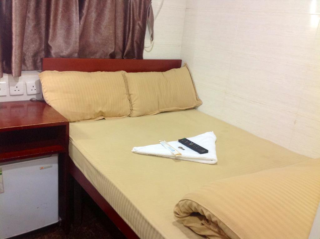 New Yan Yan Guest House Reception 9Th Floor Flat E4 E6 Хонконг Екстериор снимка