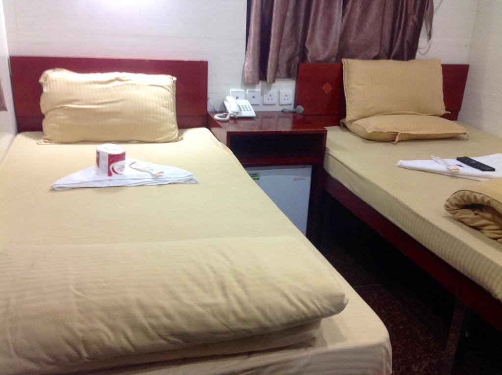 New Yan Yan Guest House Reception 9Th Floor Flat E4 E6 Хонконг Екстериор снимка