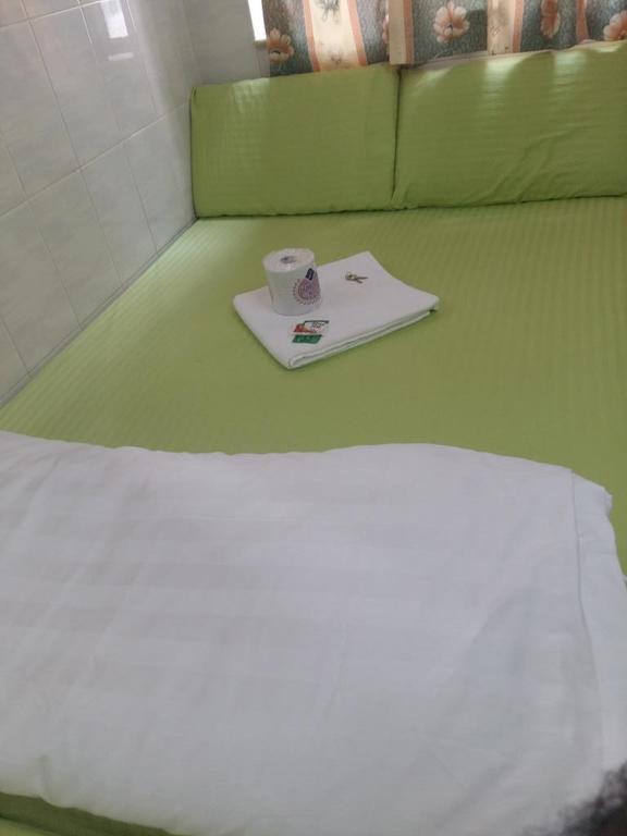 New Yan Yan Guest House Reception 9Th Floor Flat E4 E6 Хонконг Екстериор снимка
